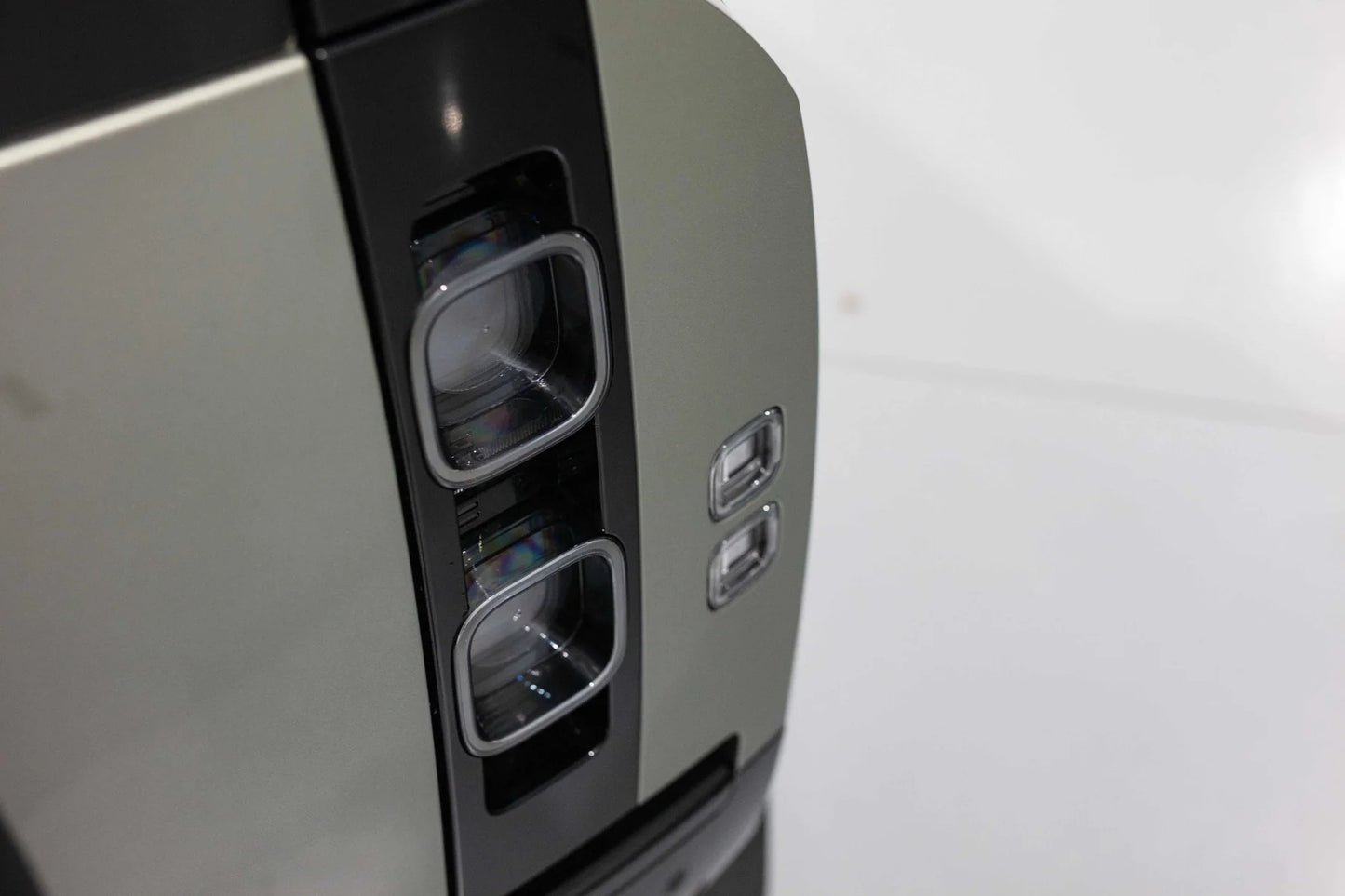 DEFENDER 2020 SMOKED TAILLIGHT NAS