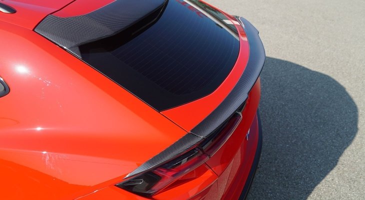 URUS - REAR SPOILER