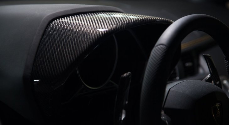 AVENTADOR - COVER FOR INSTRUMENT PANEL
