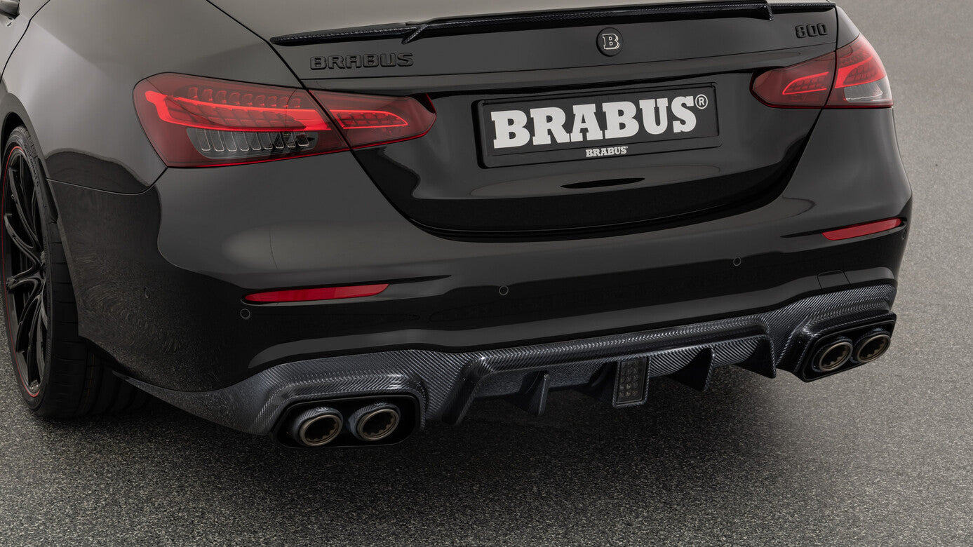 E 63 W 213 FACELIFT - CARBON REAR DIFFUSER WITH EXHAUST