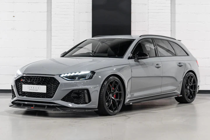 URBAN CARBON FIBER BODY KIT TIL AUDI RS4